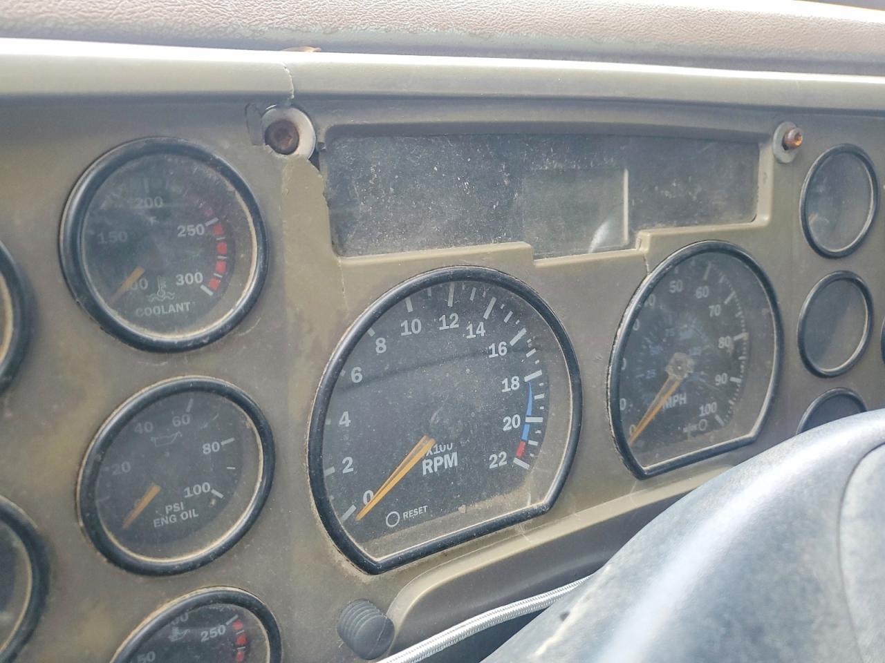 2002 Mack CV713 ROLL-OFF Container Truck
