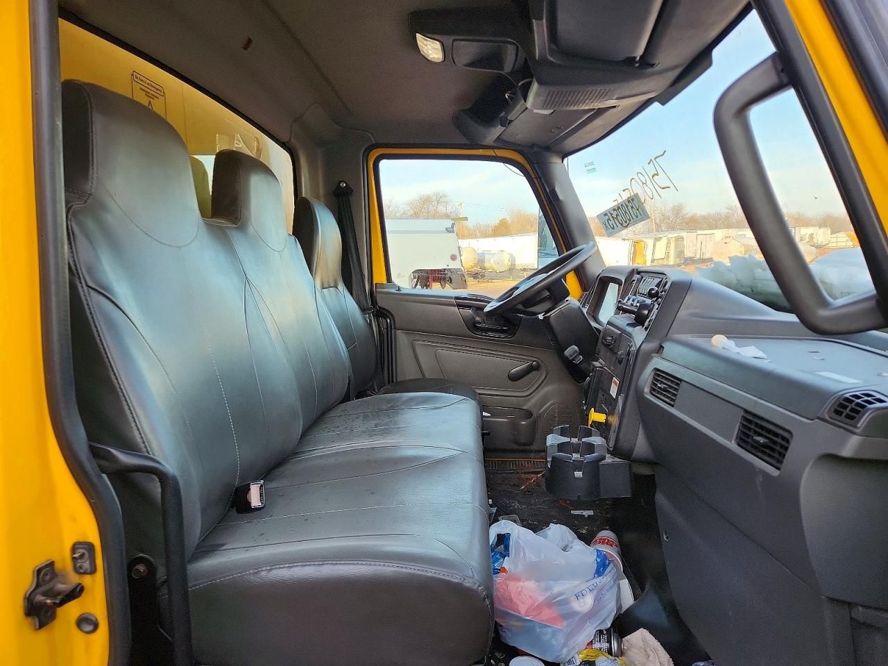 2020 International MV607 BOX Truck