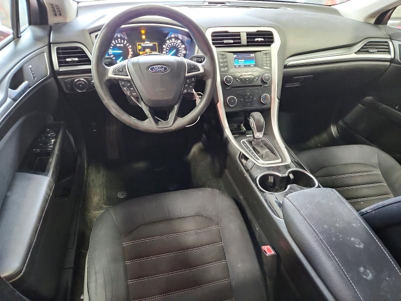 2015 Ford Fusion se