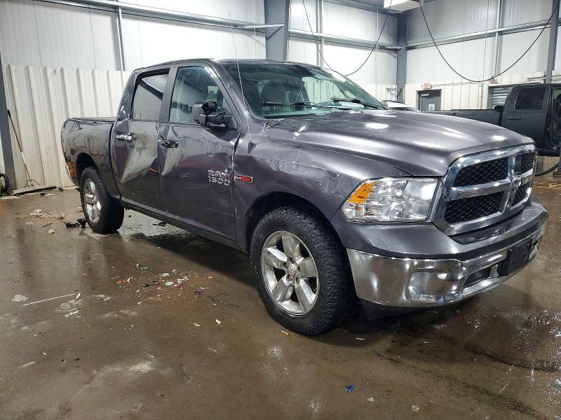 2018 Dodge RAM 1500 SLT