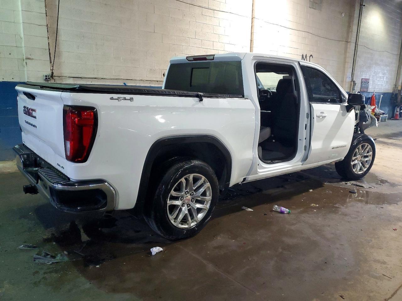 2021 GMC Sierra K1500 SLE