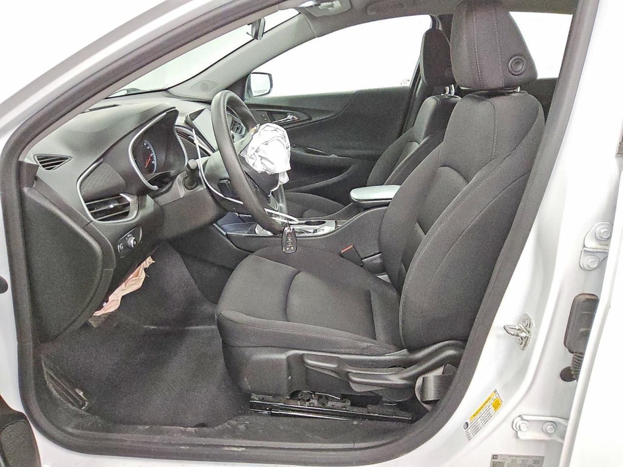 2023 Chevrolet Malibu ls