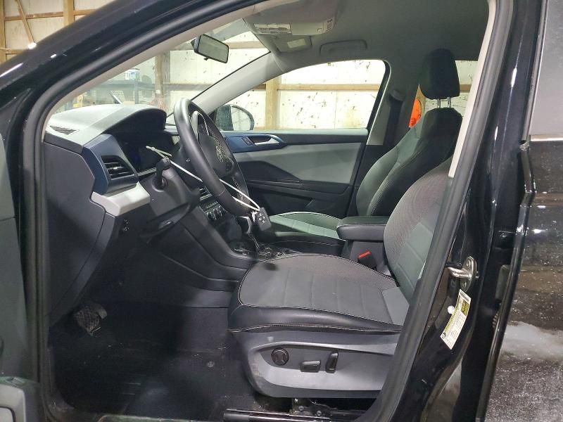 2022 Volkswagen Taos se