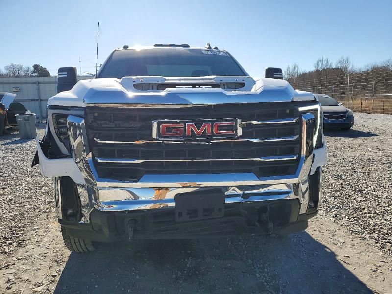 2024 GMC Sierra C2500 sle