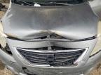 2012 Niss Versa s