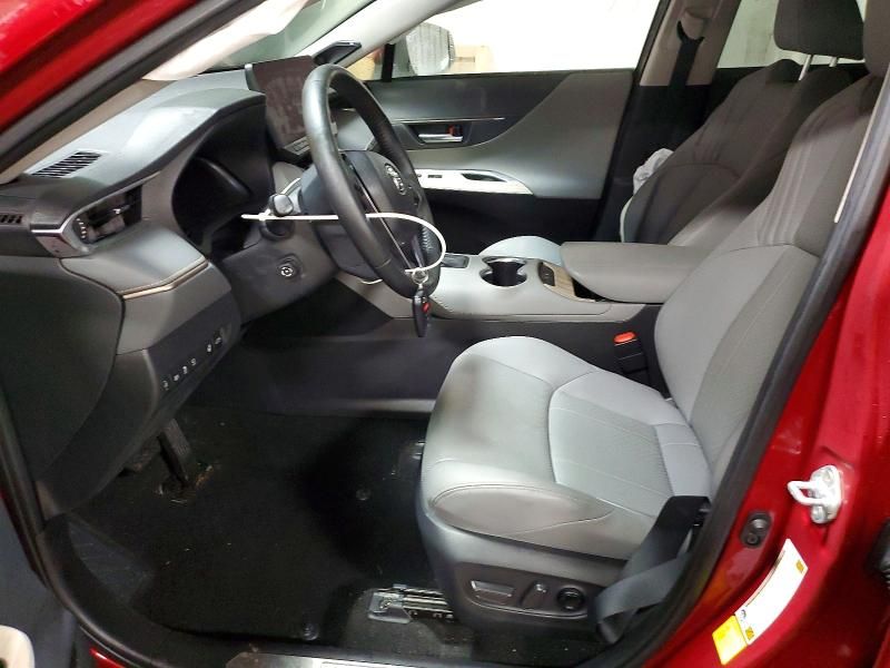 2024 Toyota Venza le