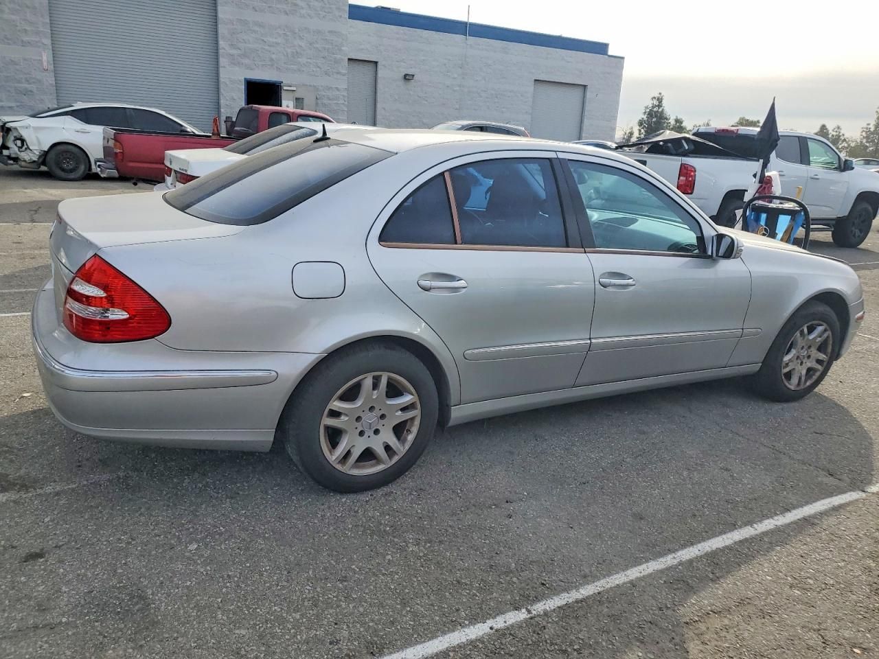 2004 Mercedes-Benz E 320