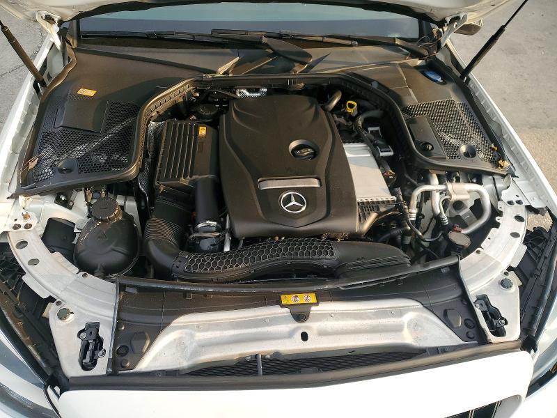 2016 Mercedes-Benz C300