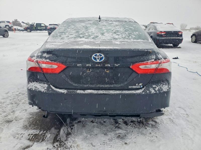 2020 Toyota Camry le