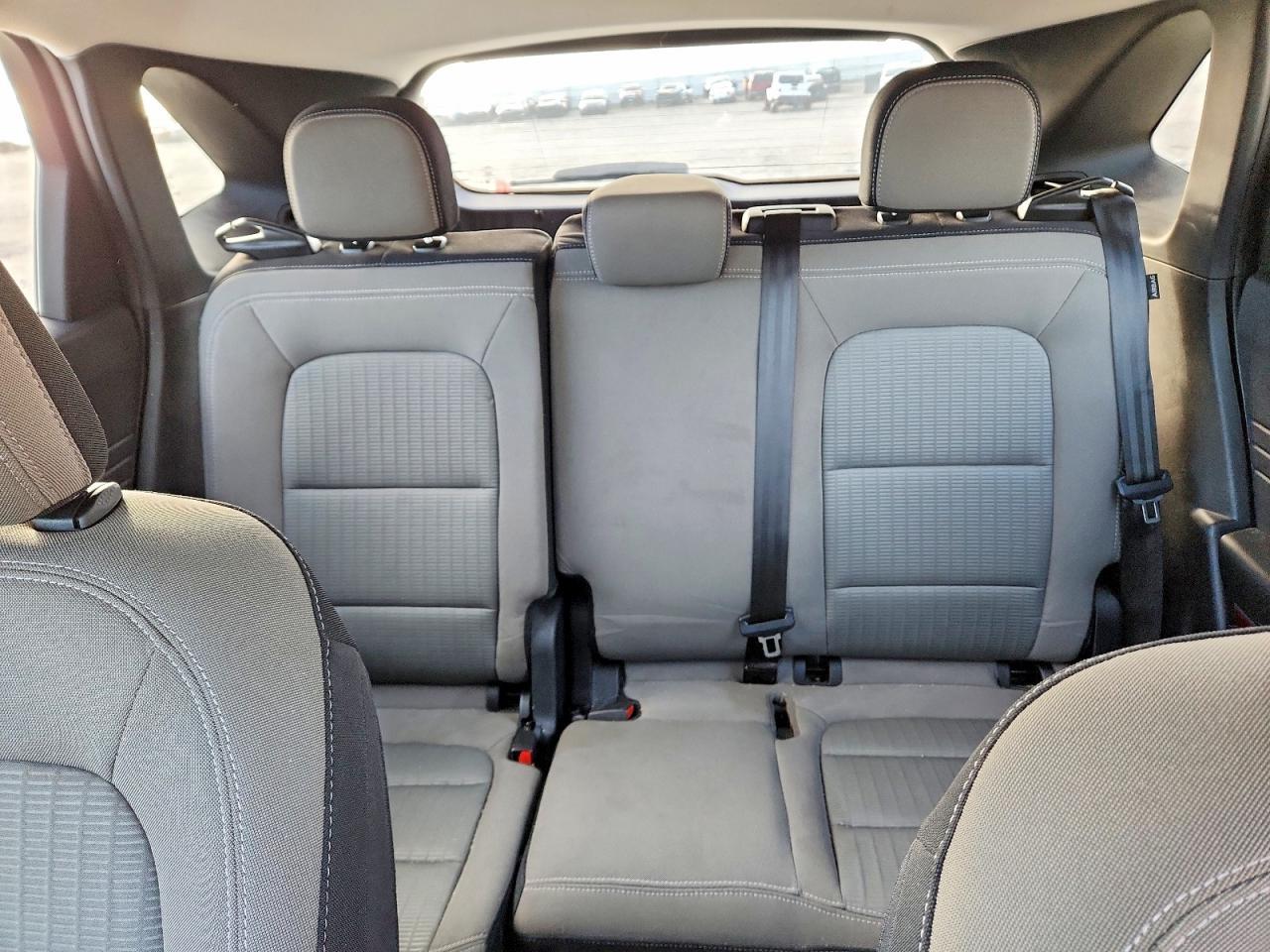 2021 Ford Escape s
