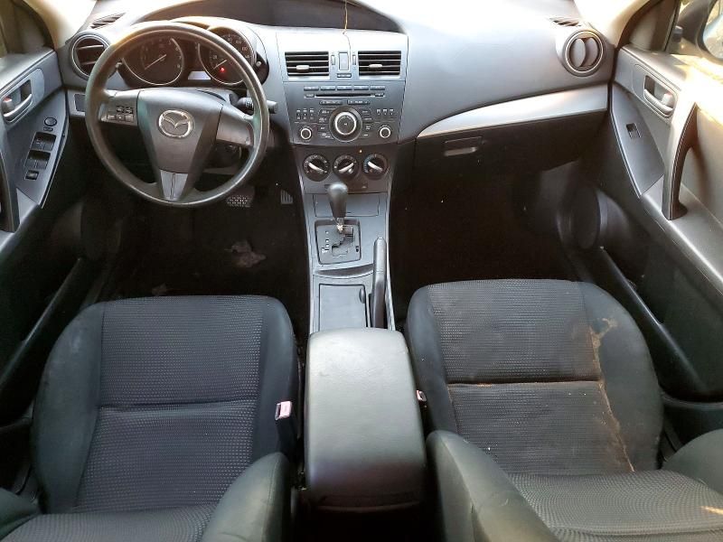 2013 Mazda 3 I