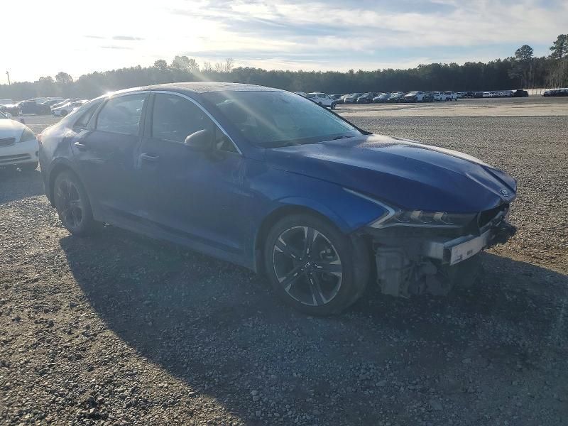 2021 KIA K5 gt Line