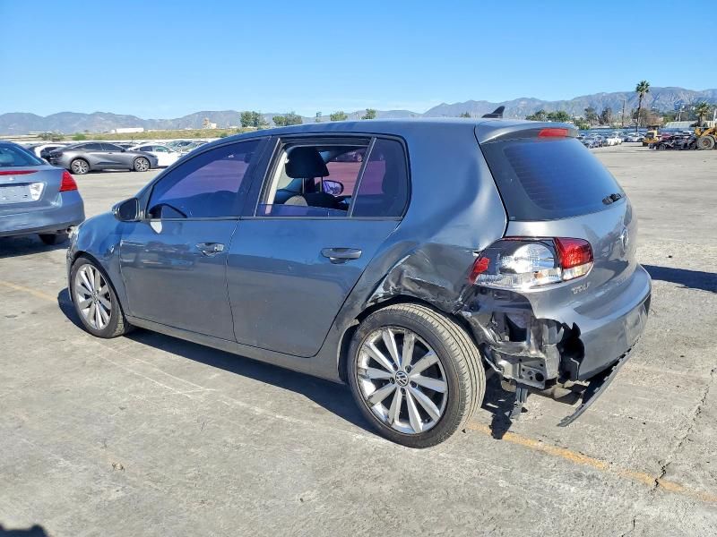 2012 Volkswagen Golf