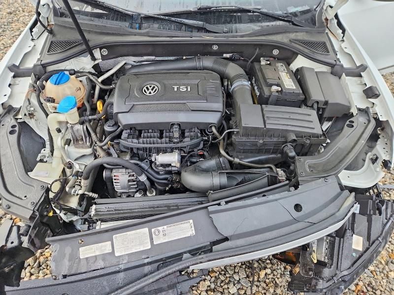 2017 Volkswagen Passat R-line