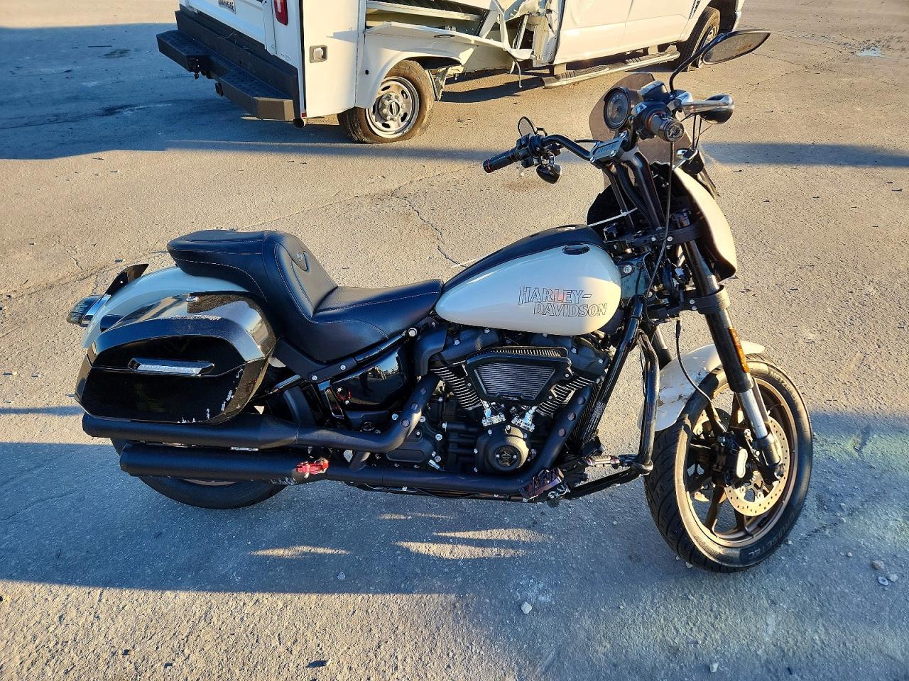 2023 Harley-Davidson Fxlrs