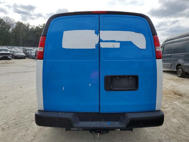 2022 Chevrolet Express G2500 Delivery van
