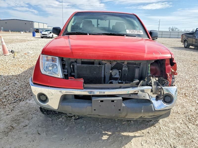 2005 Nissan Frontier King cab le