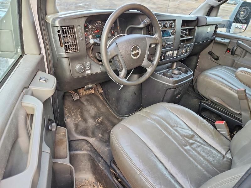 2018 GMC Savana Commercial cu