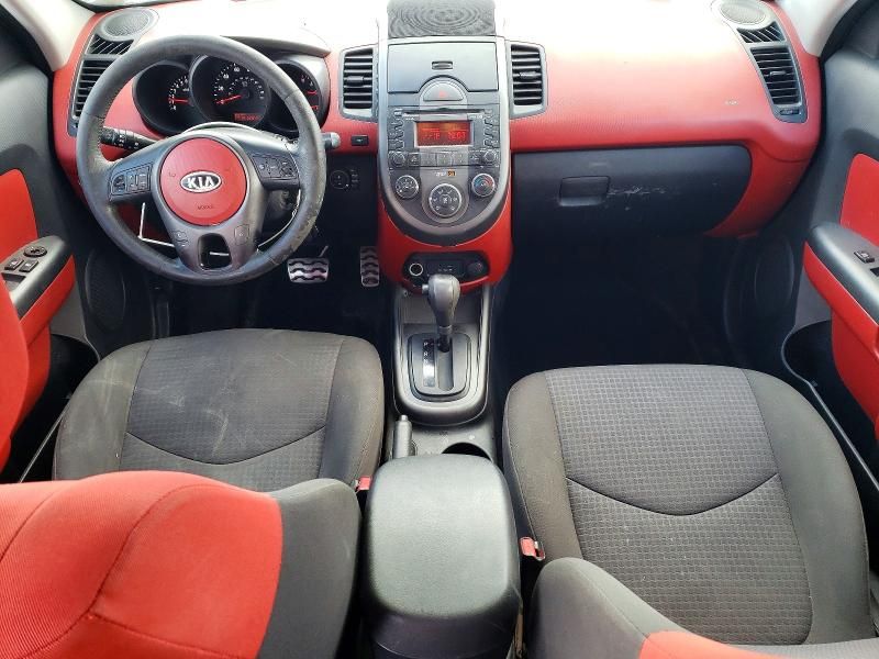 2010 KIA Soul +