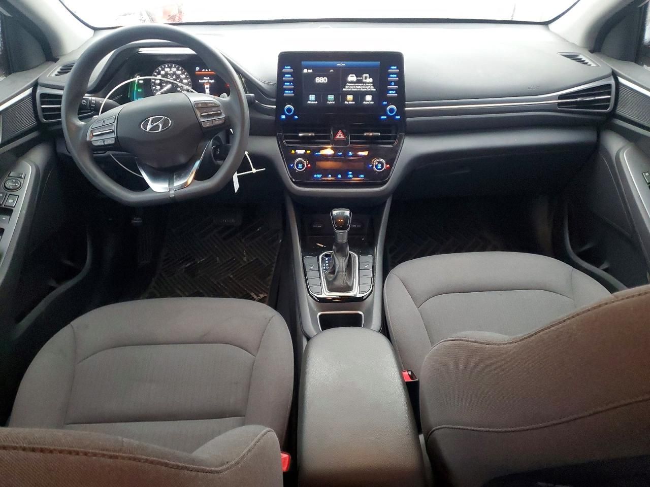 2020 Hyundai Ioniq se