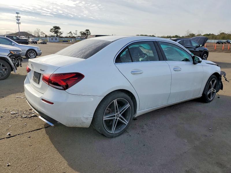2021 Mercedes-Benz A 220 4matic