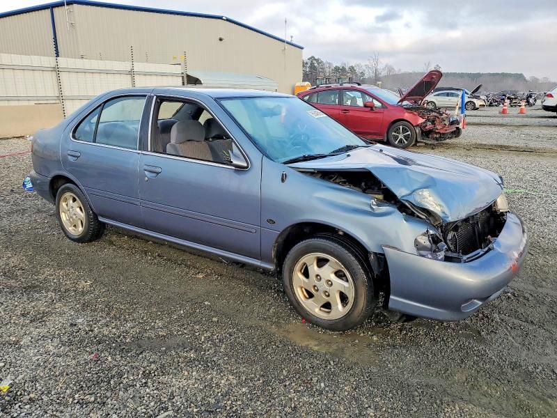 1999 Nissan Sentra Base