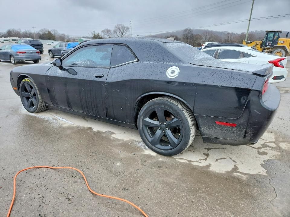 2012 Dodge Challenger sxt