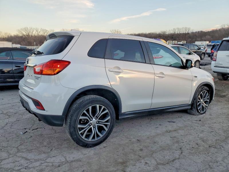 2018 Mitsubishi Outlander Sport es