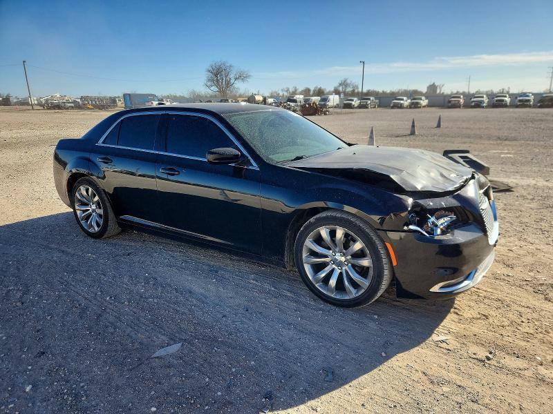 2019 Chrysler 300 Touring
