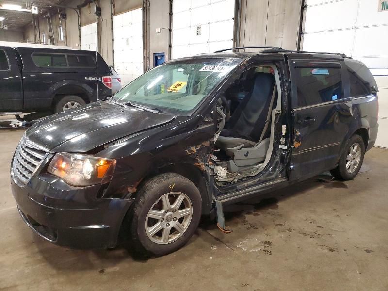 2010 Chrysler Town & Country Touring