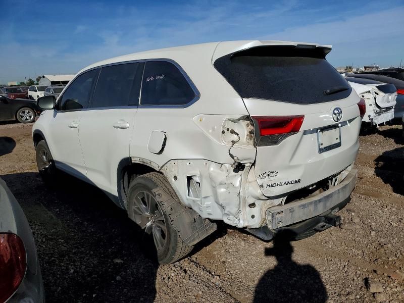 2019 Toyota Highlander le
