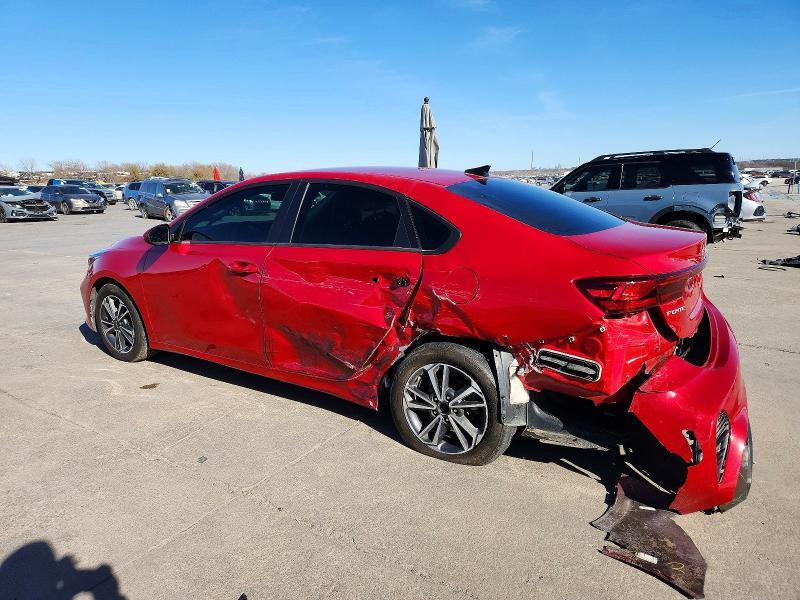 2024 KIA Forte lx