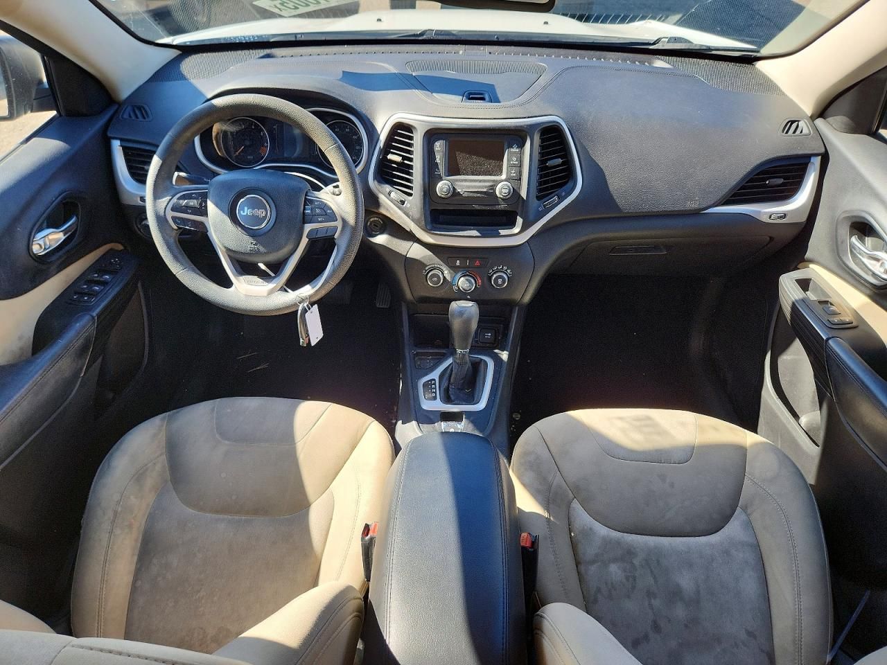 2015 Jeep Cherokee Sport