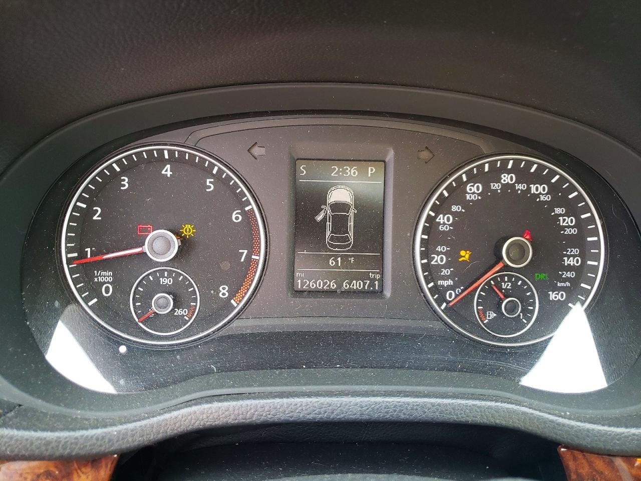 2013 Volkswagen Passat sel