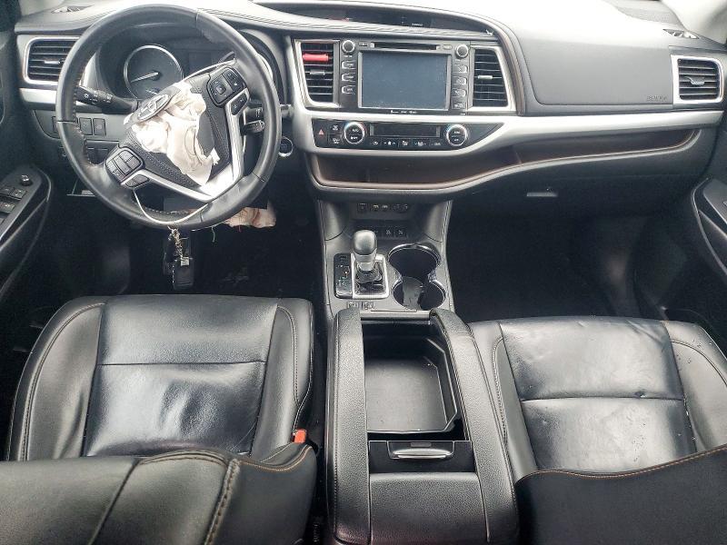 2019 Toyota Highlander se
