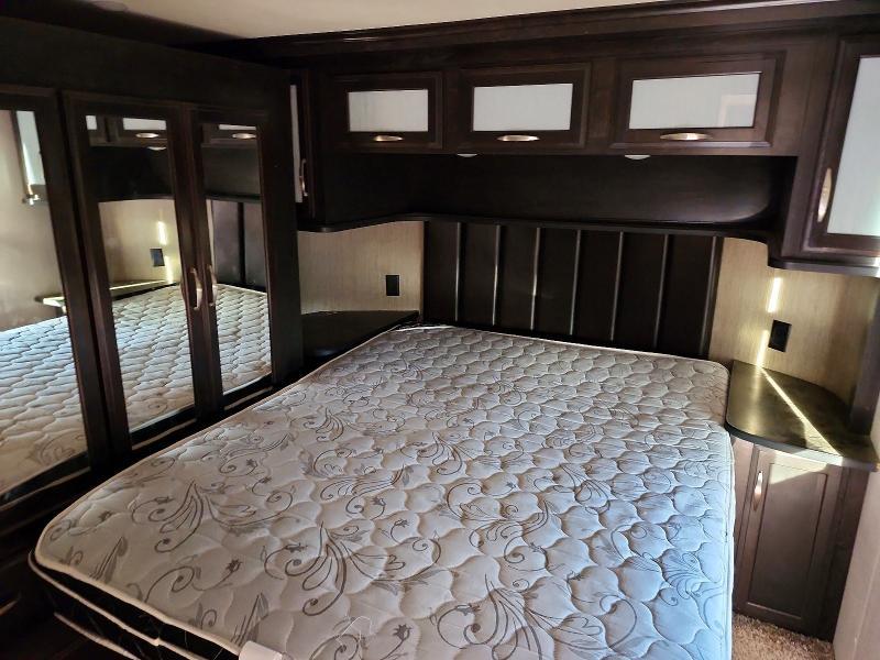 2017 Grand Desi Gn Recreational Momentum Camper