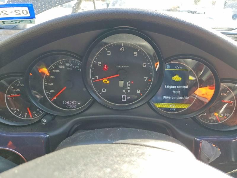 2014 Porsche Panamera 2