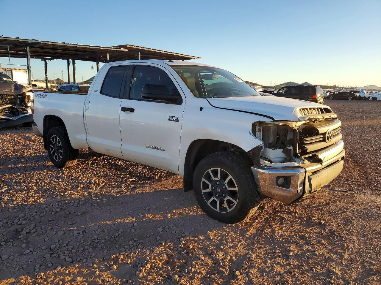 2014 Toyota Tundra Double cab sr