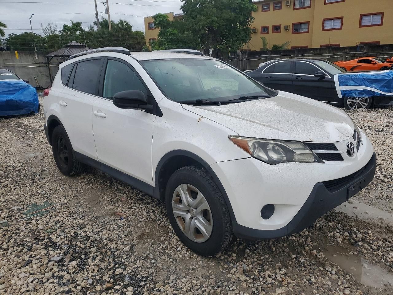 2013 Toyota Rav4 le