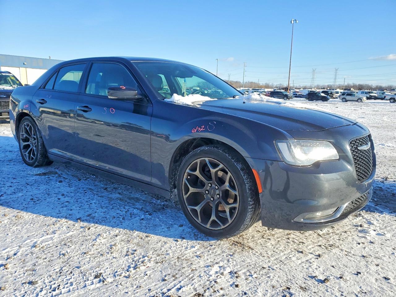 2016 Chrysler 300 s
