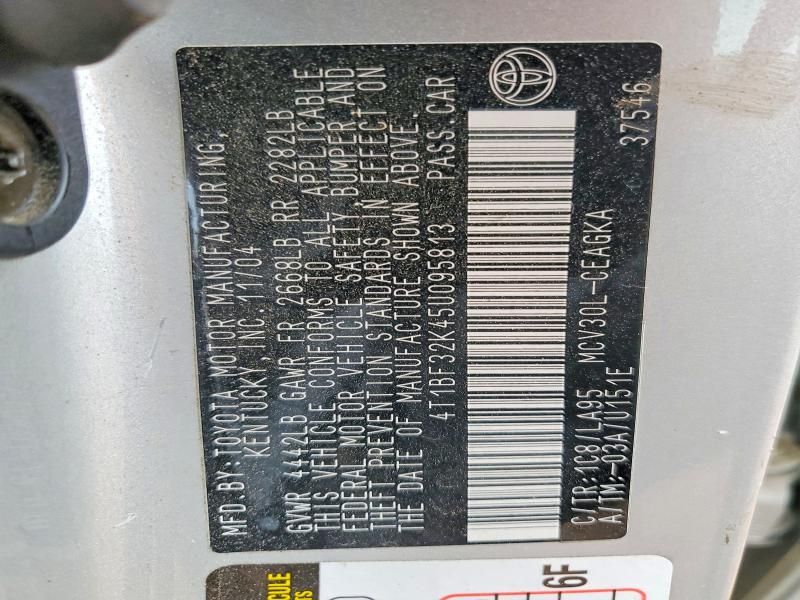 2005 Toyota Camry le