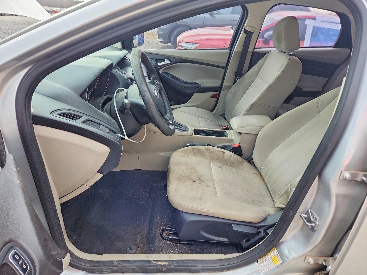 2016 Ford Focus se