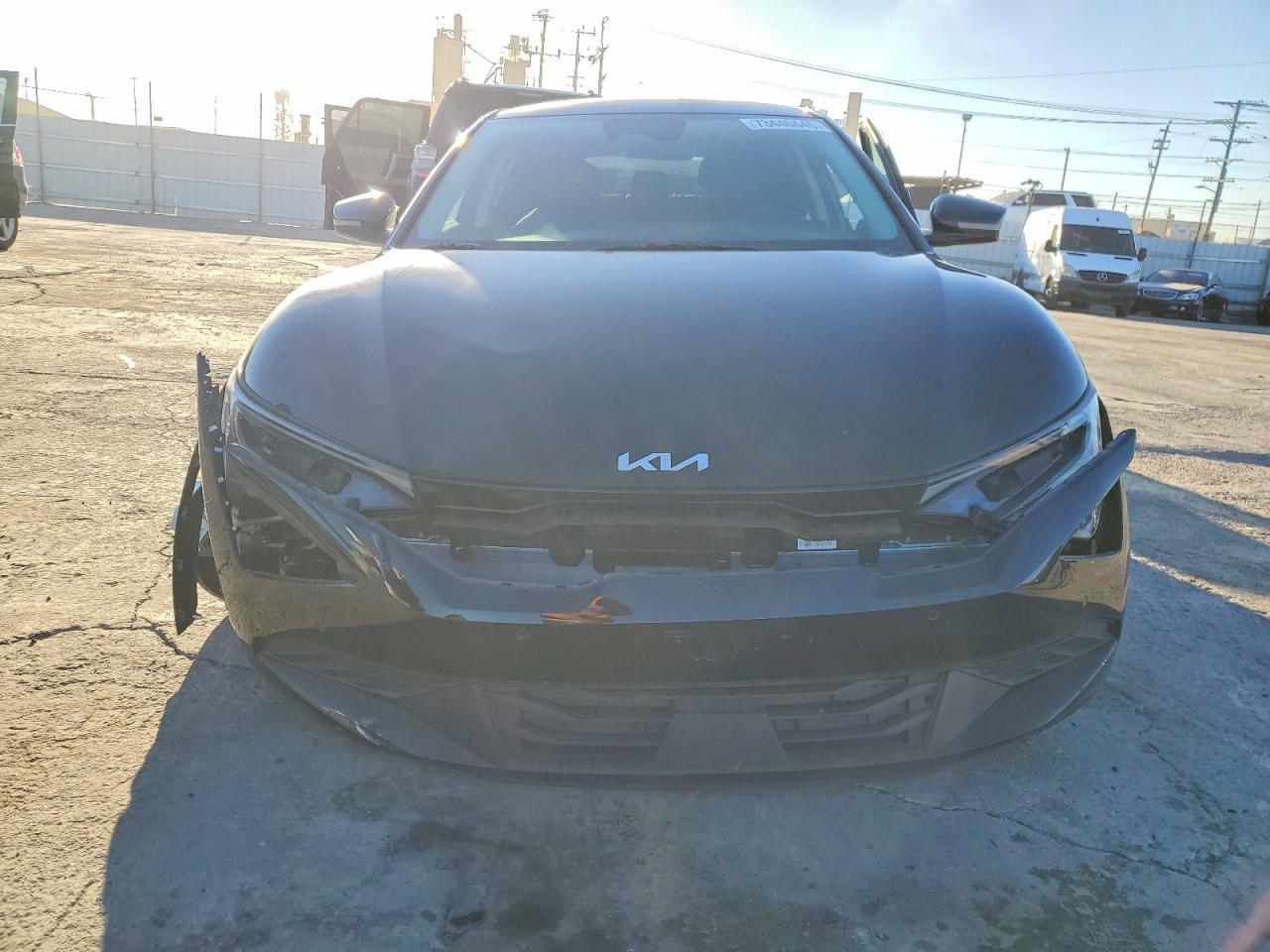 2025 KIA EV6 Light Long Range