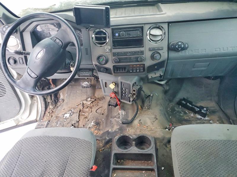 2011 Ford F750 Super Duty Bucket Truck