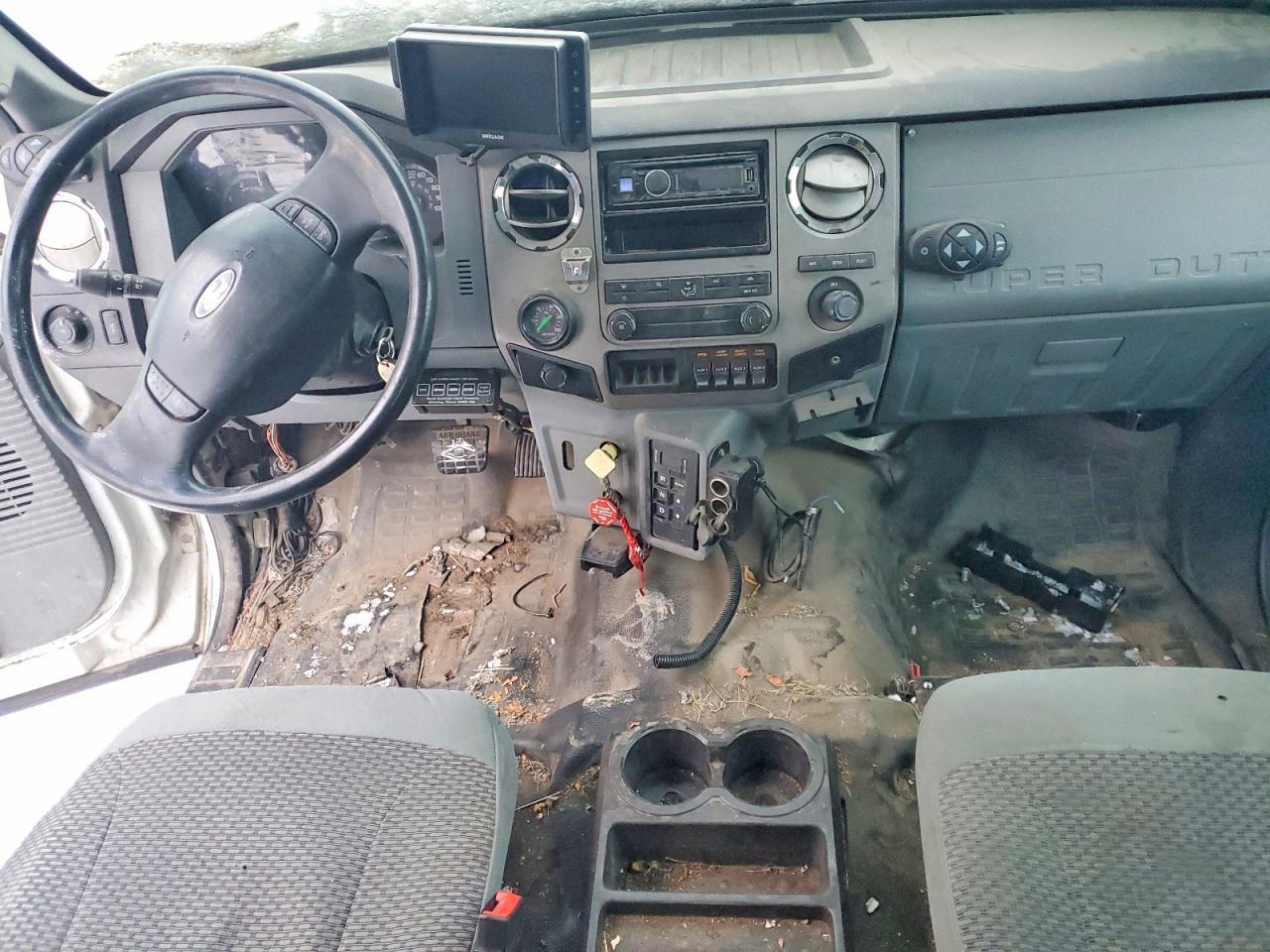 2011 Ford F750 Super Duty Bucket Truck