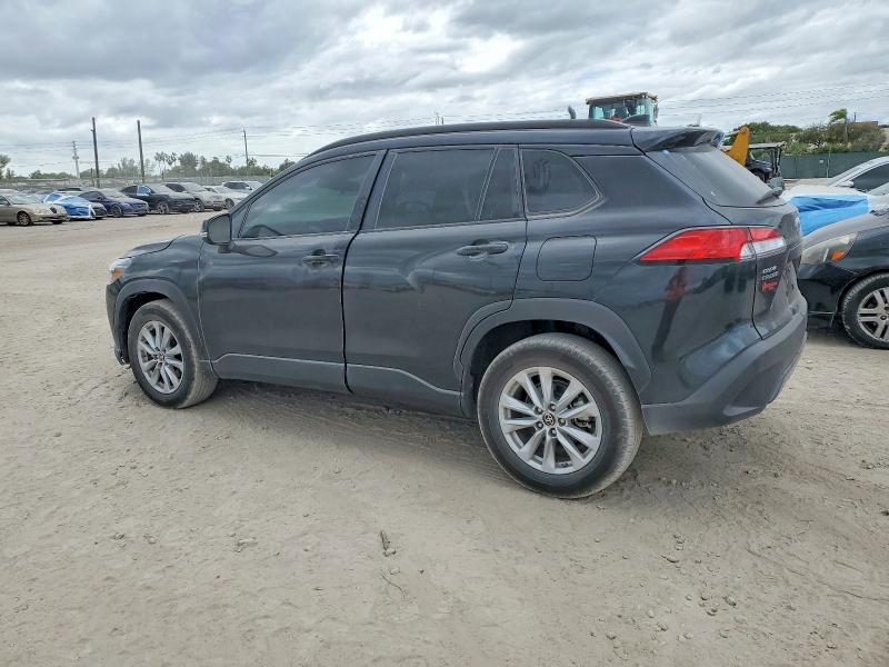 2025 Toyota Corolla Cross le