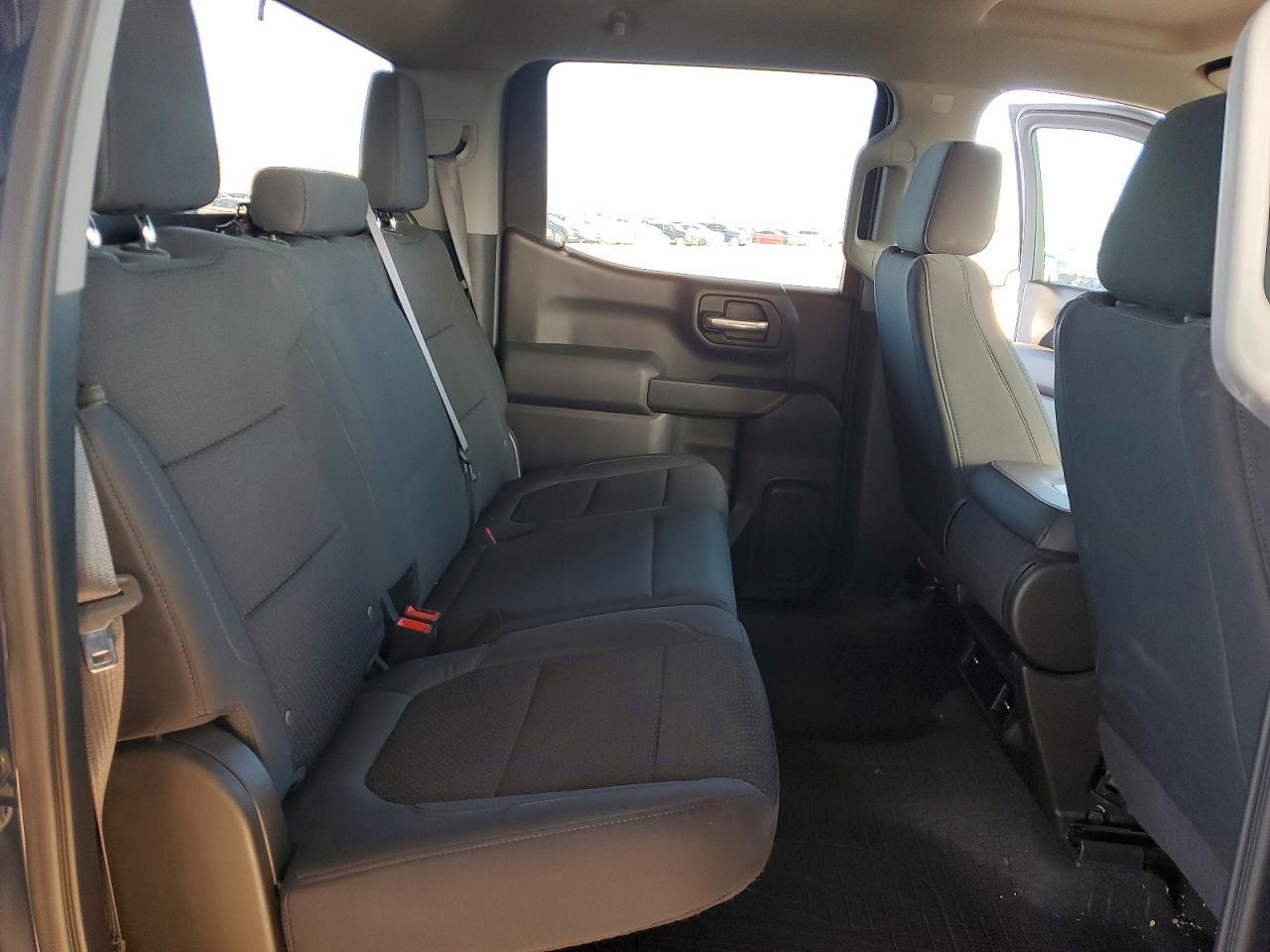 2020 Chevrolet Silverado C1500 Custom