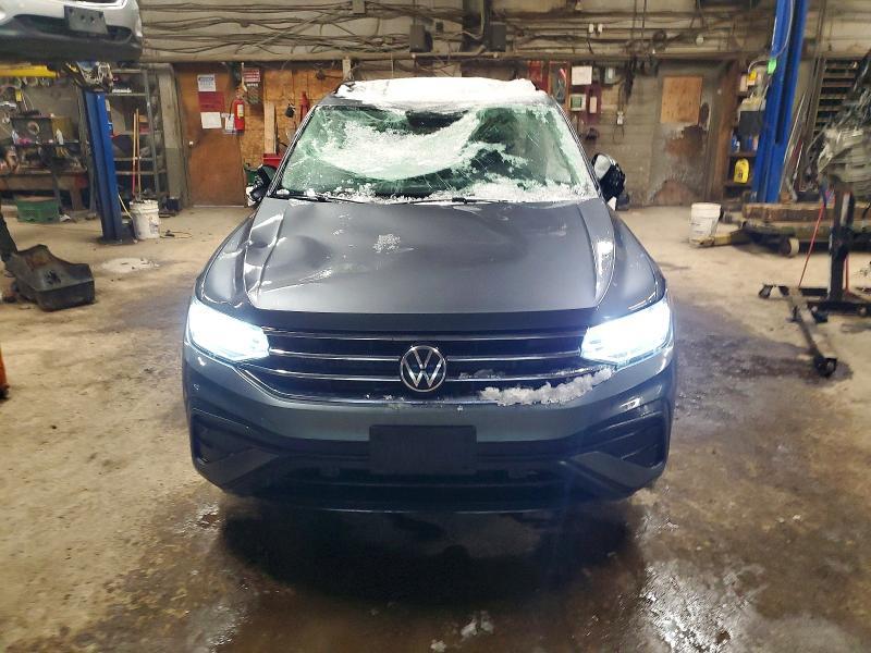 2022 Volkswagen Tiguan s