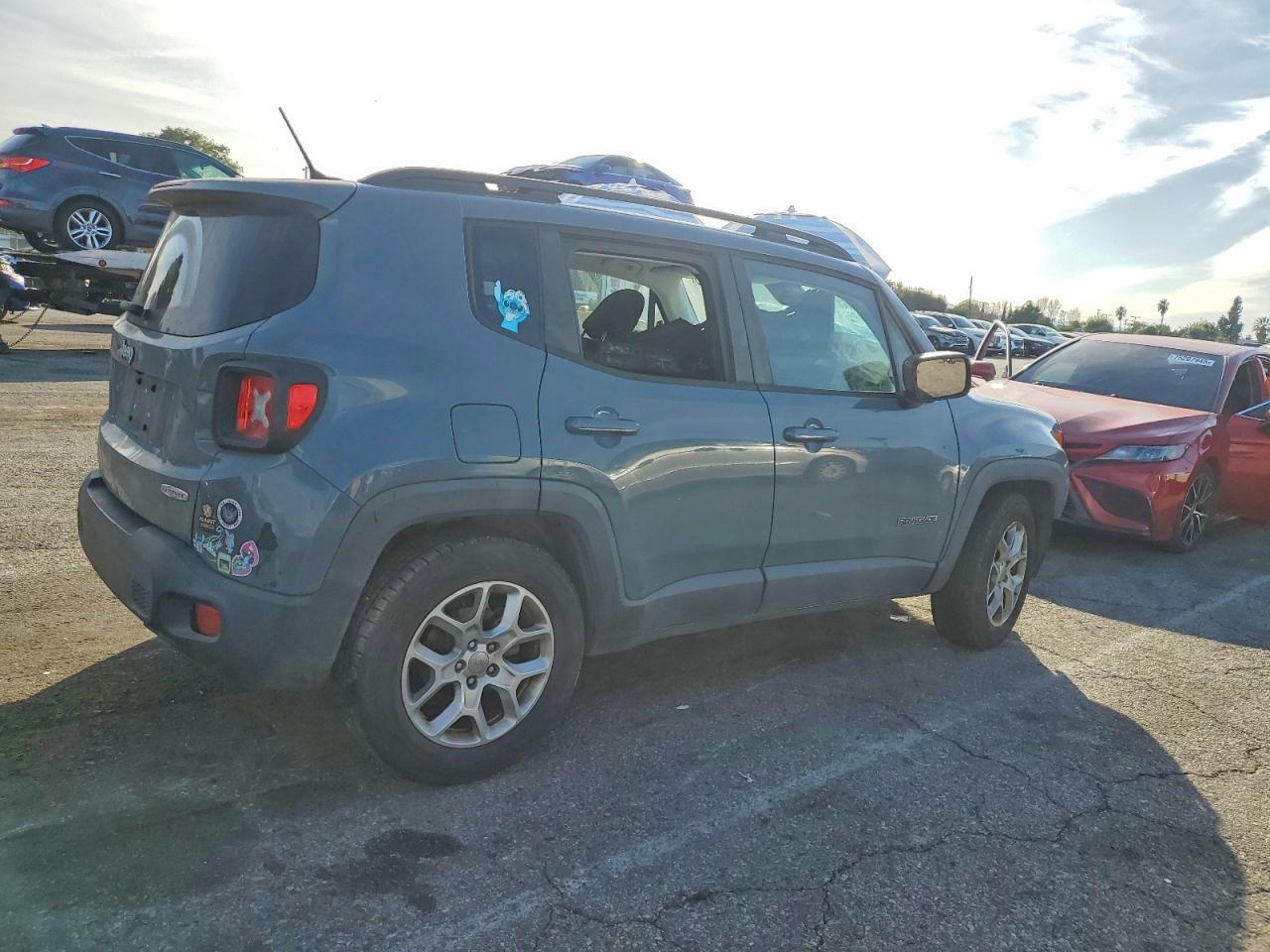 2017 Jeep Renegade Latitude