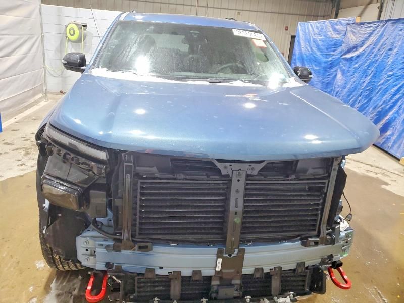 2025 Chevrolet Traverse Z71